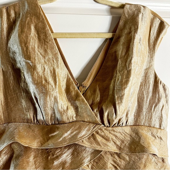 London Times Gold Metallic Tiered Ruffle Cocktail Dress Women’s Size 10 - Picture 2 of 11